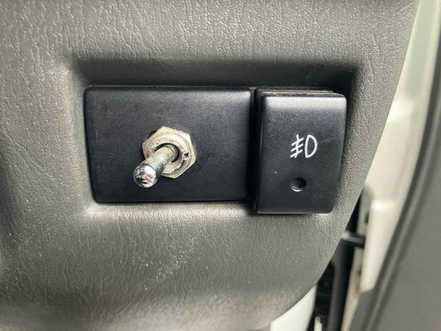 ジムニー その他　マッドタイヤ　社外アルミ　ターボタイマー　４ＷＤ　　キーレスエントリー　ＡＴ　ＣＤ　ＡＢＳ　エアコン（11枚目）