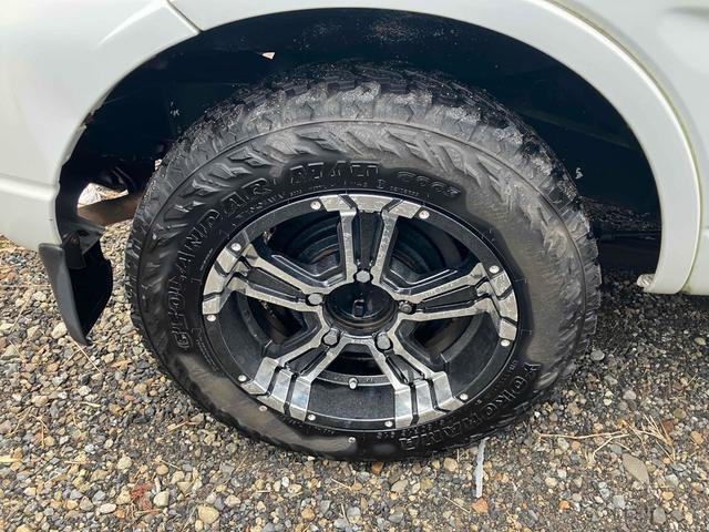 ジムニー その他　マッドタイヤ　社外アルミ　ターボタイマー　４ＷＤ　　キーレスエントリー　ＡＴ　ＣＤ　ＡＢＳ　エアコン（32枚目）