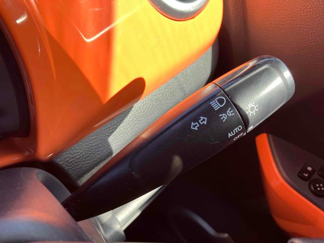 ハスラー G ETC バックカメラ ナビ TV 衝突被害軽減システム オートライト スマートキー アイドリングストップ 電動格納ミラー シートヒーター ベンチシート CVT 盗難防止システム ABS ESC CD(8枚目)