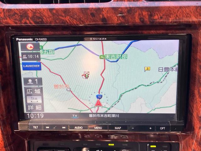 �i�r�t�������s��h���C�u���y�����ЂƎ��I���߂Ă̓��ł��������ƂȂ��G�X�R�[�g���Ă���܂��B