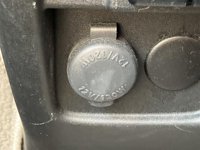 スペーシア ハイブリッドＸ　ＥＴＣ　両側電動スライドドア　ナビ　ＴＶ　クリアランスソナー　レーンアシスト　衝突被害軽減システム　オートライト　スマートキー　アイドリングストップ　電動格納ミラー　シートヒーター　ベンチシート（43枚目）