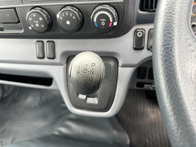 キャンター ターボ　パッカー車　塵芥車　５．１立米　極東製　巻き込み式　排出ダンプ式　ＡＴ車　２ペダル　３．０５ｔ積　バックカメラ　電格ミラー　全面塗装済　車内清掃済　車体サイズ長５５７／幅１９０／高２６２（ｃｍ）（50枚目）