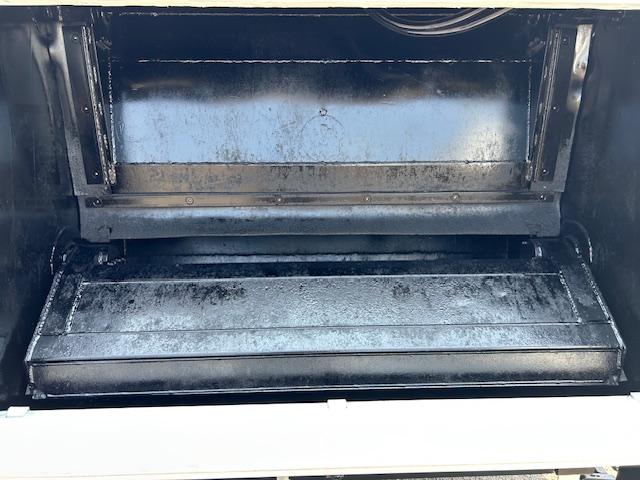 ダイナトラック 　５立米　巻き込み式　パッカー　塵芥車　排出ダンプ式　汚水タンク　連続スイッチ　ＭＴ５速　２ｔ積　極東開発製　全面塗装済　車体サイズ長５２１／幅１８７／高２３１（ｃｍ）（17枚目）