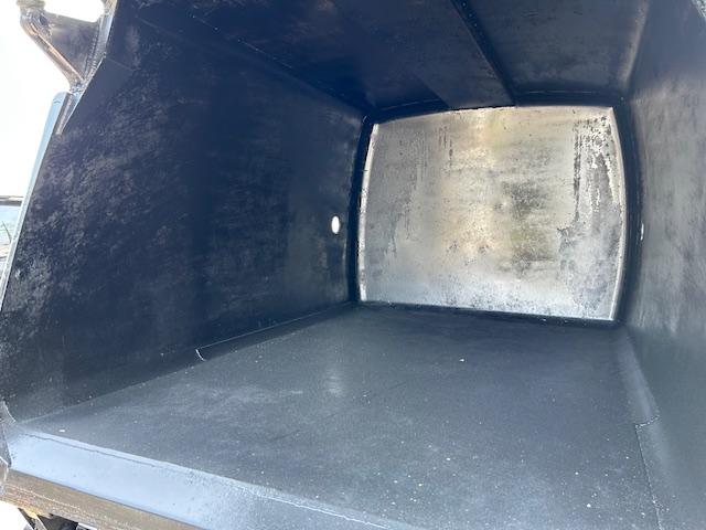ダイナトラック 　５立米　巻き込み式　パッカー　塵芥車　排出ダンプ式　汚水タンク　連続スイッチ　ＭＴ５速　２ｔ積　極東開発製　全面塗装済　車体サイズ長５２１／幅１８７／高２３１（ｃｍ）（29枚目）