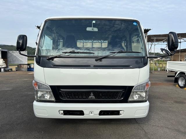 キャンター Ｗキャブロング　ワイドロング　全面塗装済　７人乗り　積載２ｔ　ＭＴ５速　ワンオーナー車　記録簿付　リアヒーター　荷台寸法　長３３５ｃｍ幅１９０ｃｍ高３８ｃｍ　高床（3枚目）