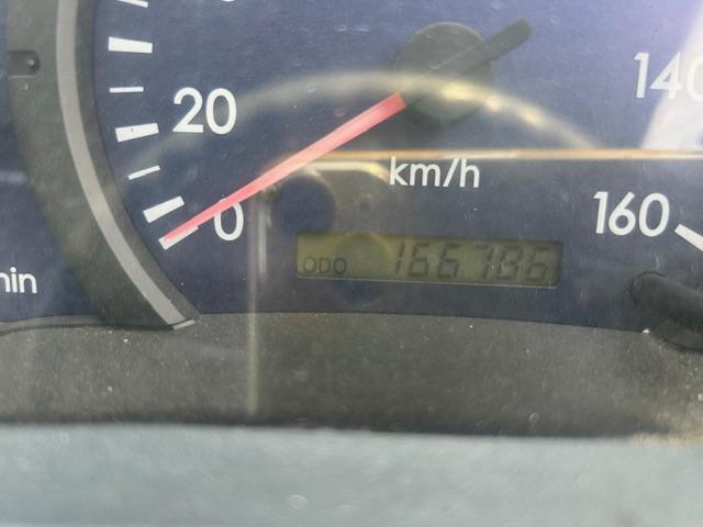 キャンター Ｗキャブロング　ワイドロング　全面塗装済　７人乗り　積載２ｔ　ＭＴ５速　ワンオーナー車　記録簿付　リアヒーター　荷台寸法　長３３５ｃｍ幅１９０ｃｍ高３８ｃｍ　高床（26枚目）