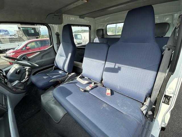 キャンター Ｗキャブロング　ワイドロング　全面塗装済　７人乗り　積載２ｔ　ＭＴ５速　ワンオーナー車　記録簿付　リアヒーター　荷台寸法　長３３５ｃｍ幅１９０ｃｍ高３８ｃｍ　高床（34枚目）