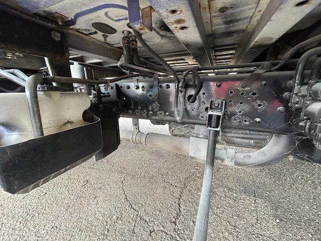 キャンター Ｗキャブロング　ワイドロング　全面塗装済　７人乗り　積載２ｔ　ＭＴ５速　ワンオーナー車　記録簿付　リアヒーター　荷台寸法　長３３５ｃｍ幅１９０ｃｍ高３８ｃｍ　高床（57枚目）