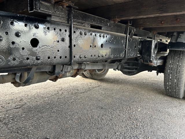 キャンター Ｗキャブロング　ワイドロング　全面塗装済　７人乗り　積載２ｔ　ＭＴ５速　ワンオーナー車　記録簿付　リアヒーター　荷台寸法　長３３５ｃｍ幅１９０ｃｍ高３８ｃｍ　高床（58枚目）