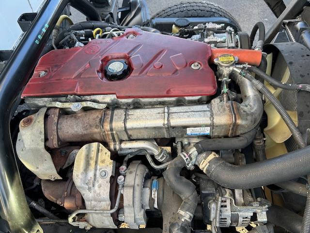 デュトロ 　ワイドロング　低温設定　冷蔵冷凍車　－１９℃確認済　３ｔ積　６速ＡＴ　サイドドア　バックカメラ　ラッシングレール２段　４．００Ｌディーゼルターボ　　内寸　長４８１／幅２０７／高３０８（ｃｍ）（52枚目）