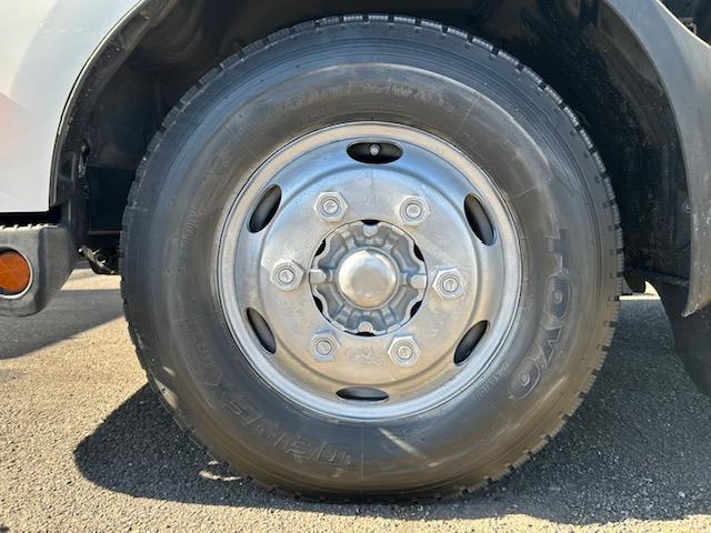 デュトロ 　ワイドロング　低温設定　冷蔵冷凍車　－１９℃確認済　３ｔ積　６速ＡＴ　サイドドア　バックカメラ　ラッシングレール２段　４．００Ｌディーゼルターボ　　内寸　長４８１／幅２０７／高３０８（ｃｍ）（60枚目）