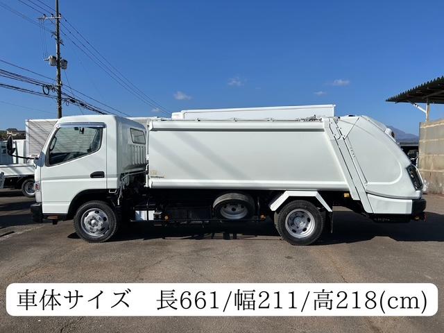 キャンター 　ワイド　プレスパッカー　６．８立米　新明和　排出押し出し式　２．９ｔ積　汚水タンク　連続スイッチ　バックカメラ　全面塗装済　５速ＭＴ（28枚目）