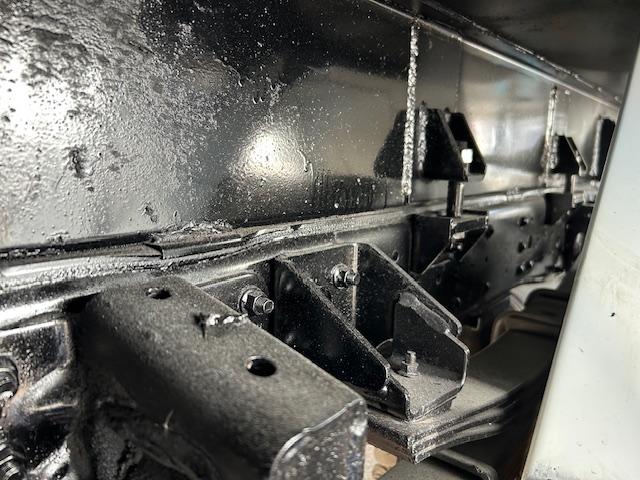 キャンター 　ワイド　プレスパッカー　６．８立米　新明和　排出押し出し式　２．９ｔ積　汚水タンク　連続スイッチ　バックカメラ　全面塗装済　５速ＭＴ（50枚目）