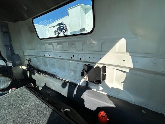 キャンター 　ワイド　プレスパッカー　６．８立米　新明和　排出押し出し式　２．９ｔ積　汚水タンク　連続スイッチ　バックカメラ　全面塗装済　５速ＭＴ（74枚目）