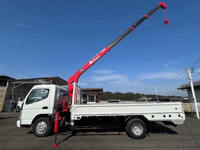 キャンター 超ロング　ワイド超ロング　４段クレーン　２．９ｔ吊　ユニック　フックイン　走行９．２万キロ　３．４ｔ積　６速ＭＴ　車検Ｒ８年６月　全面塗装済（5枚目）