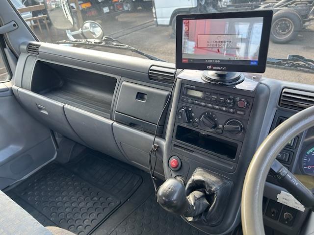 キャンター 超ロング　ワイド超ロング　４段クレーン　２．９ｔ吊　ユニック　フックイン　走行９．２万キロ　３．４ｔ積　６速ＭＴ　車検Ｒ８年６月　全面塗装済（54枚目）