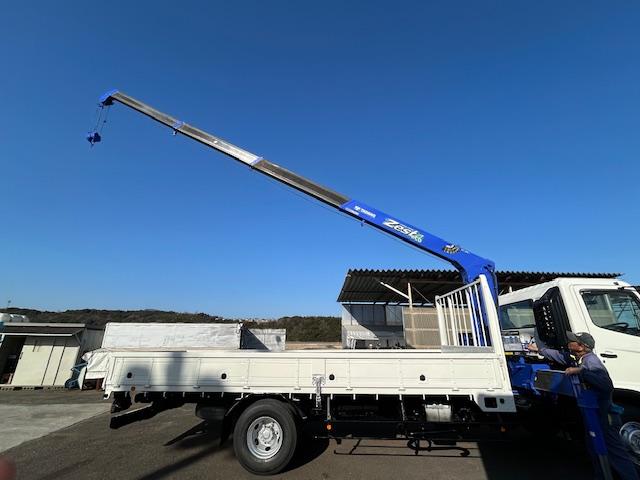 ヒノレンジャー タダノ 4段クレーン 2.9t吊 ラジコン フックイン 走行11.9万キロ 2.7t積 6速MT 全面塗装済 5.12Lディーゼルターボ(7枚目)