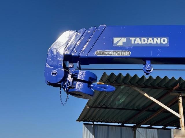 ヒノレンジャー タダノ 4段クレーン 2.9t吊 ラジコン フックイン 走行11.9万キロ 2.7t積 6速MT 全面塗装済 5.12Lディーゼルターボ(10枚目)