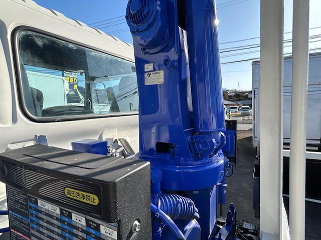 ヒノレンジャー タダノ 4段クレーン 2.9t吊 ラジコン フックイン 走行11.9万キロ 2.7t積 6速MT 全面塗装済 5.12Lディーゼルターボ(11枚目)