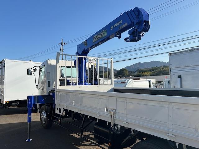 ヒノレンジャー タダノ 4段クレーン 2.9t吊 ラジコン フックイン 走行11.9万キロ 2.7t積 6速MT 全面塗装済 5.12Lディーゼルターボ(24枚目)