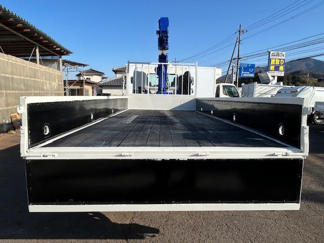 ヒノレンジャー タダノ 4段クレーン 2.9t吊 ラジコン フックイン 走行11.9万キロ 2.7t積 6速MT 全面塗装済 5.12Lディーゼルターボ(32枚目)