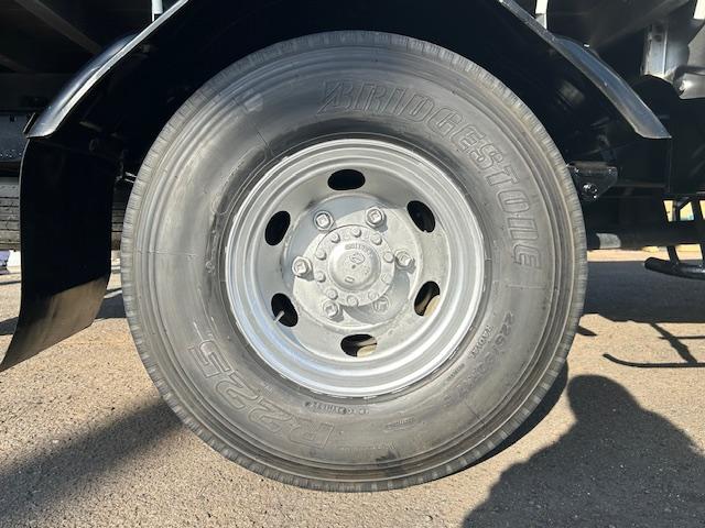 ヒノレンジャー タダノ 4段クレーン 2.9t吊 ラジコン フックイン 走行11.9万キロ 2.7t積 6速MT 全面塗装済 5.12Lディーゼルターボ(40枚目)