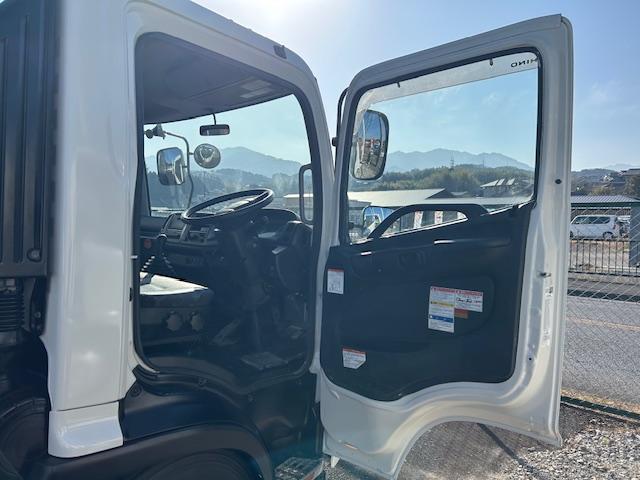 ヒノレンジャー タダノ 4段クレーン 2.9t吊 ラジコン フックイン 走行11.9万キロ 2.7t積 6速MT 全面塗装済 5.12Lディーゼルターボ(52枚目)