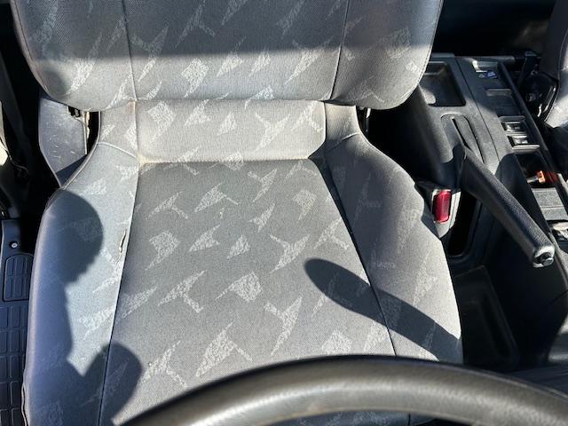 ヒノレンジャー タダノ 4段クレーン 2.9t吊 ラジコン フックイン 走行11.9万キロ 2.7t積 6速MT 全面塗装済 5.12Lディーゼルターボ(58枚目)