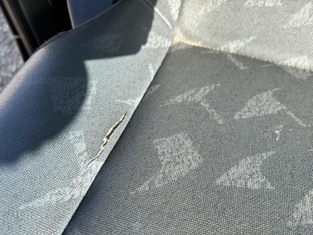 ヒノレンジャー タダノ 4段クレーン 2.9t吊 ラジコン フックイン 走行11.9万キロ 2.7t積 6速MT 全面塗装済 5.12Lディーゼルターボ(59枚目)