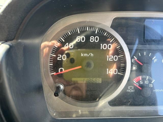 ヒノレンジャー タダノ 4段クレーン 2.9t吊 ラジコン フックイン 走行11.9万キロ 2.7t積 6速MT 全面塗装済 5.12Lディーゼルターボ(62枚目)