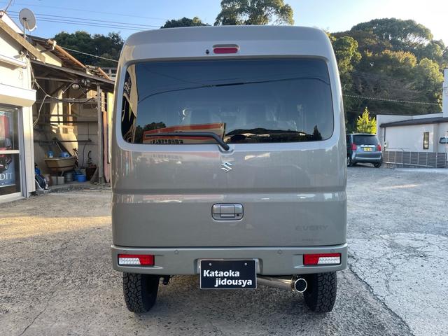 エブリイ ジョイン 4WD・PLUSLINE前後バンパー・PLUSLINEマフラー・リフトアップ・スキットプレート・アルミホイール・スマートキー・LEDヘッドライト(3枚目)