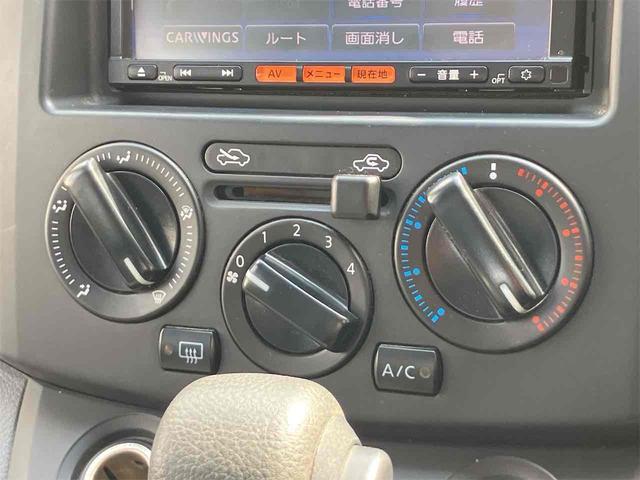 �C���ɍ��킹�Ē����I�ɑ��삷�邱�ƂŁA�ԓ������ł����K�ɕۂĂ܂��B