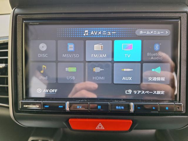 Ｎ－ＢＯＸカスタム Ｇ・ターボＬパッケージ　車検８年１２月　ナビ　テレビ　Ｂｌｕｅｔｏｏｔｈ　バックカメラ　ドラレコ　ターボ　両側電動スライドドア　ハーフレザーシート　純正アルミ　クルーズコントロール　パドルシフト（11枚目）