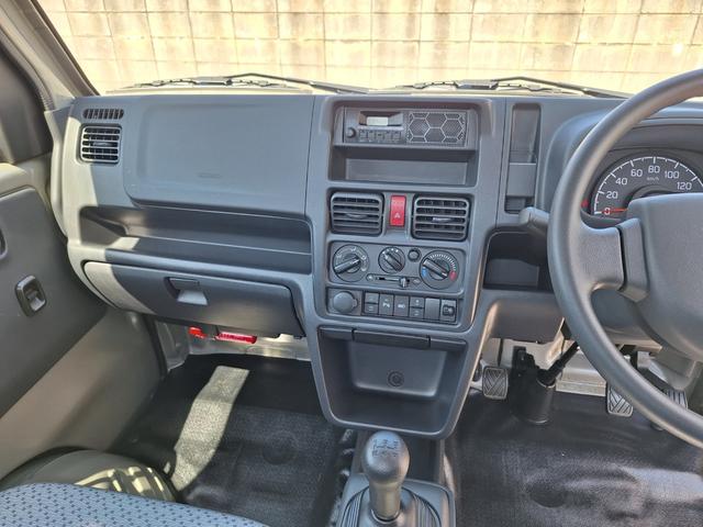 キャリイトラック ＫＣエアコン・パワステ　４ＷＤ　車検９年８月　４ＷＤ　パワステ　エアコン　パワーウィンド　キーレス（7枚目）