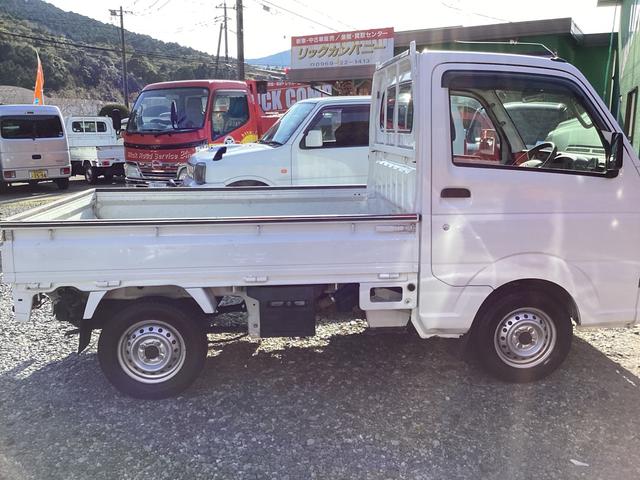キャリイトラック ＫＣエアコン・パワステ　４ＷＤ　フロア５速　エアコン　パワステ　荷台マット　プロテクター　ドライブレコーダー　記録簿（6枚目）