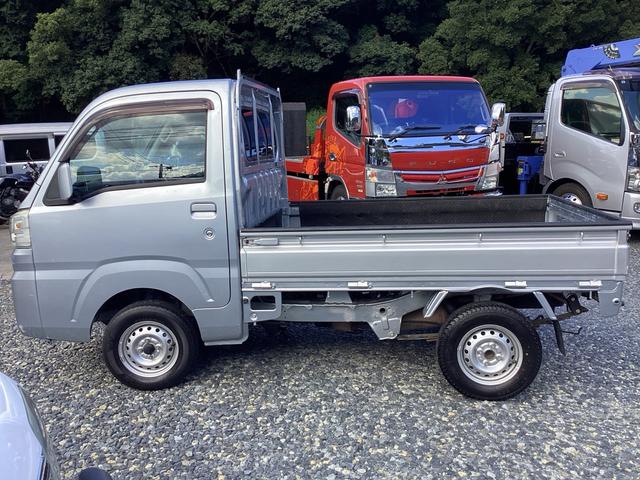 ハイゼットトラック スタンダード　２ＷＤ　４速オートマ　エアコン　パワステ　荷台マット　プロテクター（8枚目）