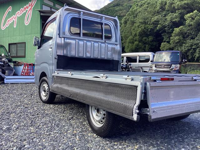 ハイゼットトラック スタンダード　２ＷＤ　４速オートマ　エアコン　パワステ　荷台マット　プロテクター（14枚目）
