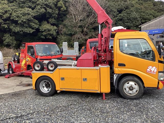 デュトロ センチュリーレッカー車 F2アンダーリフト ユニック3段クレーン 明治油圧ウインチ 左右大型工具ボックス リフト、ウインチラジコン付き バックカメラ(5枚目)