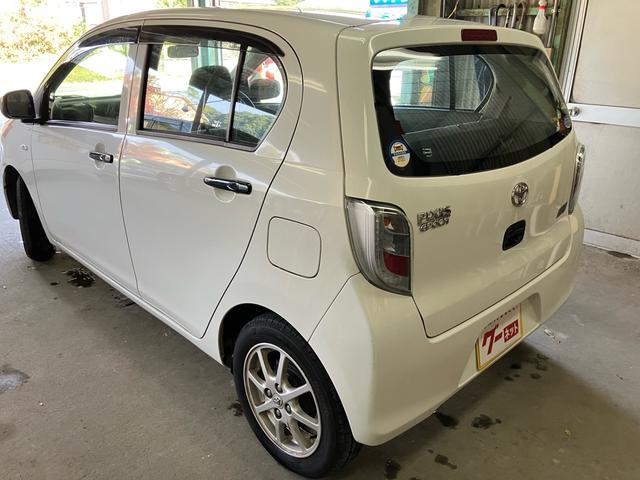 ピクシスエポック Ｄ　純正アルミ　バイザー　ナビＴＶ　アイドリングストップ　バッテリー新品　ワイパー新品（8枚目）