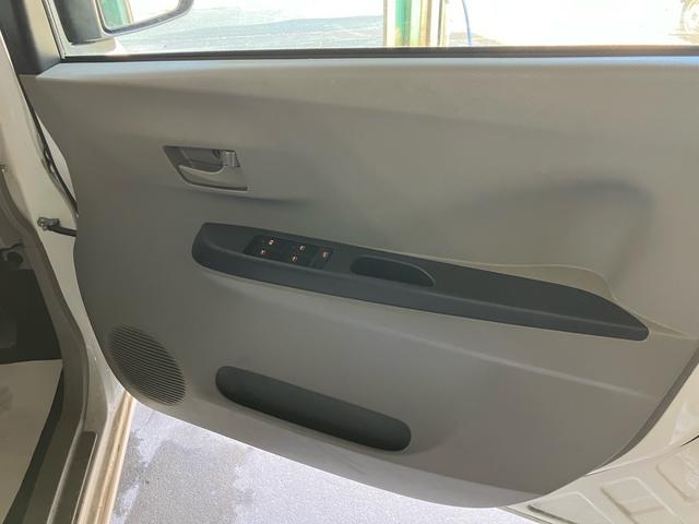 ピクシスエポック Ｄ　純正アルミ　バイザー　ナビＴＶ　アイドリングストップ　バッテリー新品　ワイパー新品（10枚目）