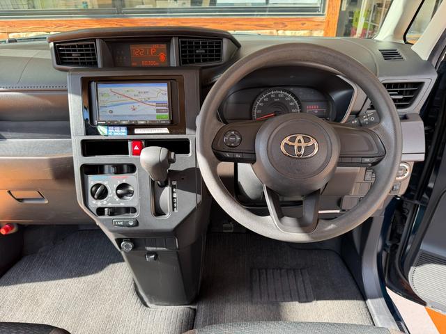 ルーミー Ｘ　ナビレディパッケージ／社外ナビ／バックカメラ／パワースライドドア／スマートアシスト／レーザーブルークリスタルシャインカラー／アイドリングストップ／オートライト（3枚目）