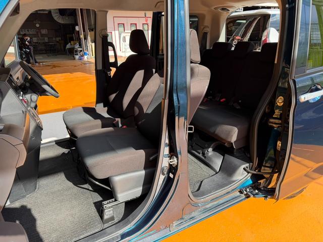 ルーミー Ｘ　ナビレディパッケージ／社外ナビ／バックカメラ／パワースライドドア／スマートアシスト／レーザーブルークリスタルシャインカラー／アイドリングストップ／オートライト（5枚目）