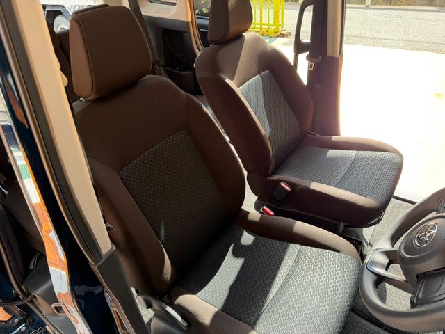 ルーミー Ｘ　ナビレディパッケージ／社外ナビ／バックカメラ／パワースライドドア／スマートアシスト／レーザーブルークリスタルシャインカラー／アイドリングストップ／オートライト（11枚目）