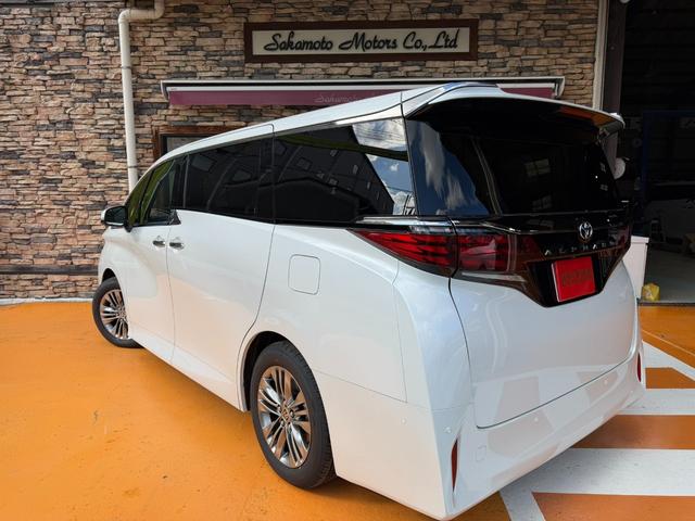 アルファード Ｚ　スペアタイヤ／左右独立ムーンルーフ＋後席パワーサイドサンシェード／トヨタチームメイト／ＩＴＳコネクト／アドバンスドパーク／ＰＫＳＢ／カラーヘッドアップディスプレイ／１５スピーカー／１４型後席モニタ－（15枚目）