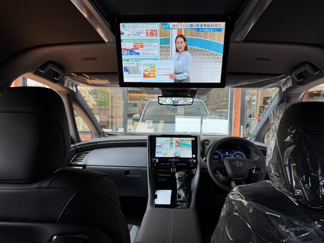 アルファード Ｚ　スペアタイヤ／左右独立ムーンルーフ＋後席パワーサイドサンシェード／トヨタチームメイト／ＩＴＳコネクト／アドバンスドパーク／ＰＫＳＢ／カラーヘッドアップディスプレイ／１５スピーカー／１４型後席モニタ－（19枚目）