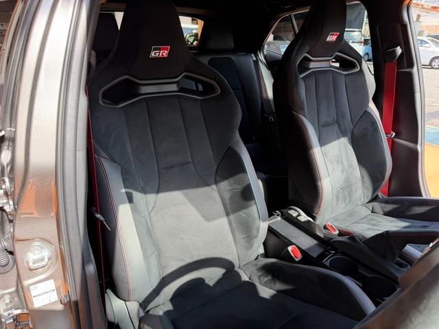 �����X���͗\���K�{�Ƃ����Ă��������Ă���܂��B���d�b����������Ώ�����܂��B