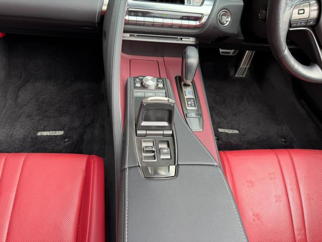 ＬＣ ＬＣ５００　コンバーチブル　ワンオーナー／レッド革／コンバーチブル／２１インチＡＷ／セキュリティーロックナットセット／ＬＥＤヘッドライト／バックカメラ／ＢＳＭ／シートベンチレーション／ヒーター／フルセグＴＶ／ＥＴＣ２．０（43枚目）