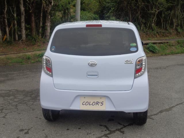 ミライース Ｘ　リミテッドＳＡ　衝突被害軽減ブレーキ　アイドリングストップ　ＣＶＴ　ＥＴＣ車載器　ナビ　電動格納ドアミラー　純正アルミホイール　走行５．６万ｋｍ（8枚目）