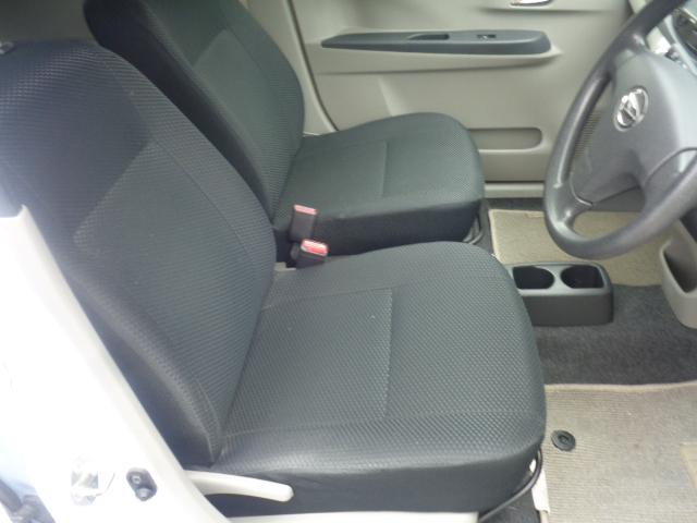 ミライース Ｘ　リミテッドＳＡ　衝突被害軽減ブレーキ　アイドリングストップ　ＣＶＴ　ＥＴＣ車載器　ナビ　電動格納ドアミラー　純正アルミホイール　走行５．６万ｋｍ（17枚目）