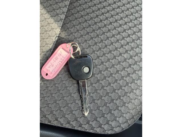 クリッパートラック ＧＸ　禁煙車オートマ　パートタイム４ＷＤ　ＬＥＤヘッドライト　フォグランプ　ブレーキサポート　三方開　荷台ライト　キーレス（24枚目）